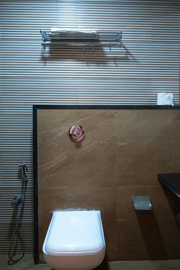 Vijaya Hill View Residency Hotel Navi Mumbai Kültér fotó