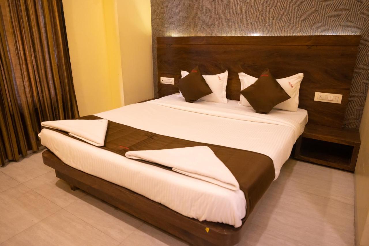 Vijaya Hill View Residency Hotel Navi Mumbai Kültér fotó