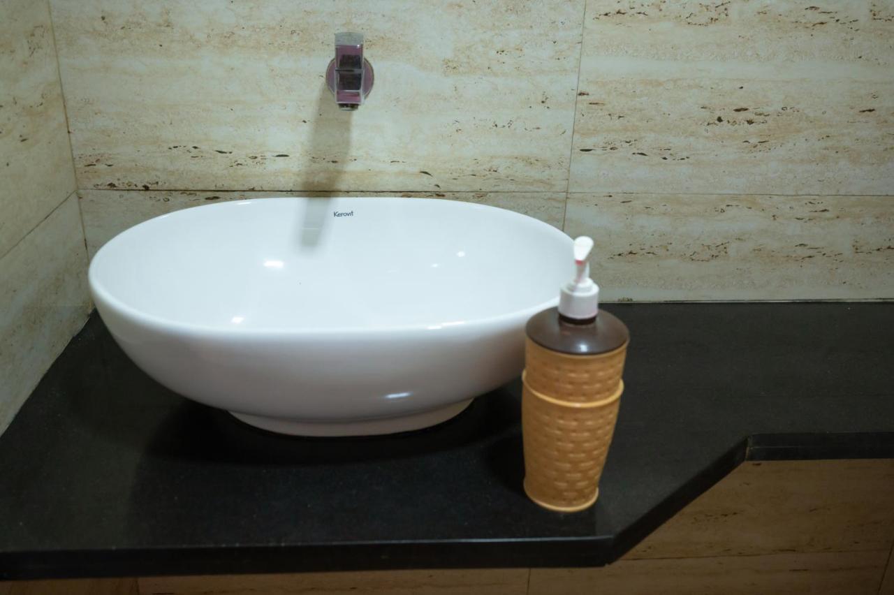 Vijaya Hill View Residency Hotel Navi Mumbai Kültér fotó