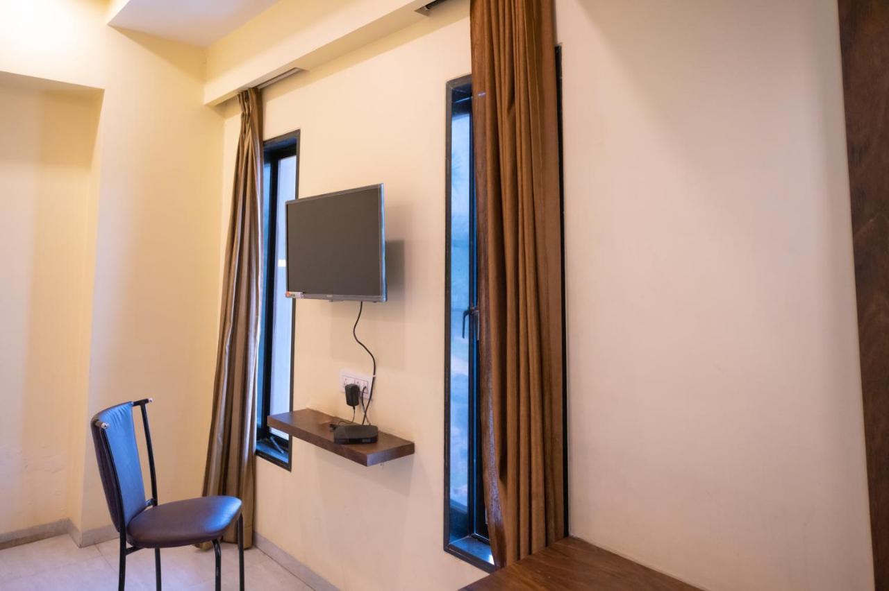 Vijaya Hill View Residency Hotel Navi Mumbai Kültér fotó
