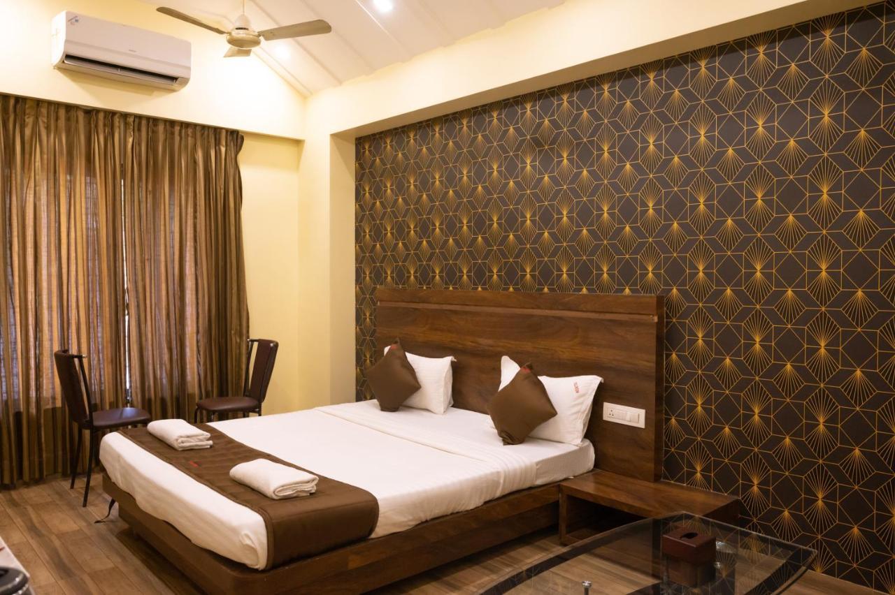 Vijaya Hill View Residency Hotel Navi Mumbai Kültér fotó