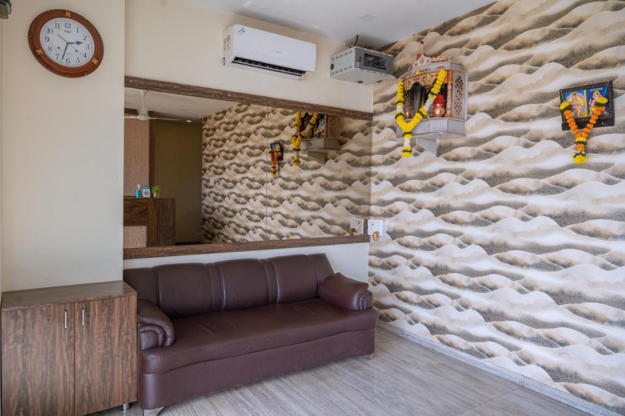 Vijaya Hill View Residency Hotel Navi Mumbai Kültér fotó