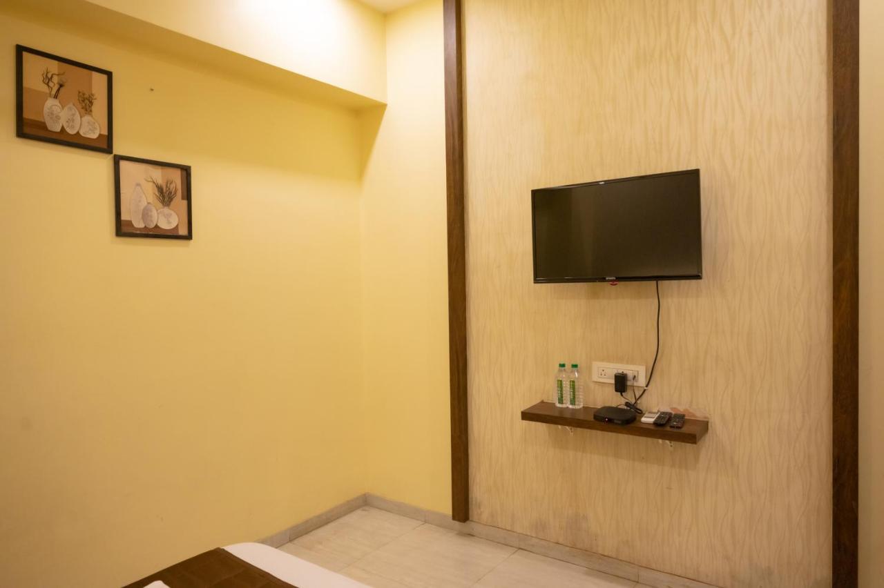 Vijaya Hill View Residency Hotel Navi Mumbai Kültér fotó