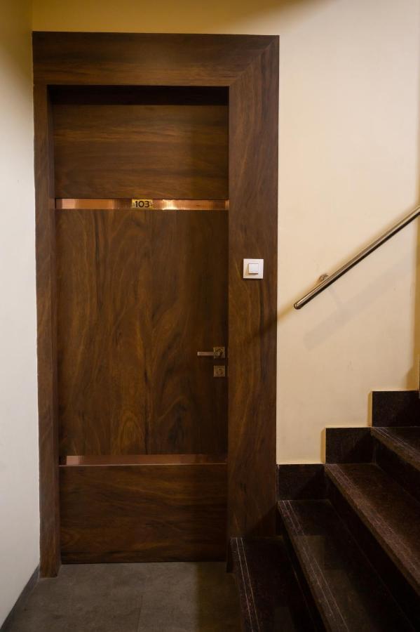 Vijaya Hill View Residency Hotel Navi Mumbai Kültér fotó
